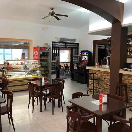 Hostal 바르바테 외부 사진